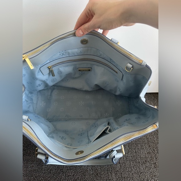 Tory Burch Robinson Double Zip Shoulder bag - Picture 7 of 12